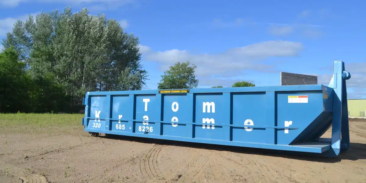 Tom Kraemer Inc. roll-off container placed on a jobsite before demolition begins